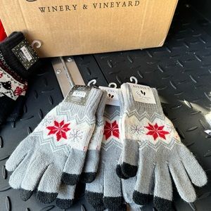 New Avenue 9 texting gloves